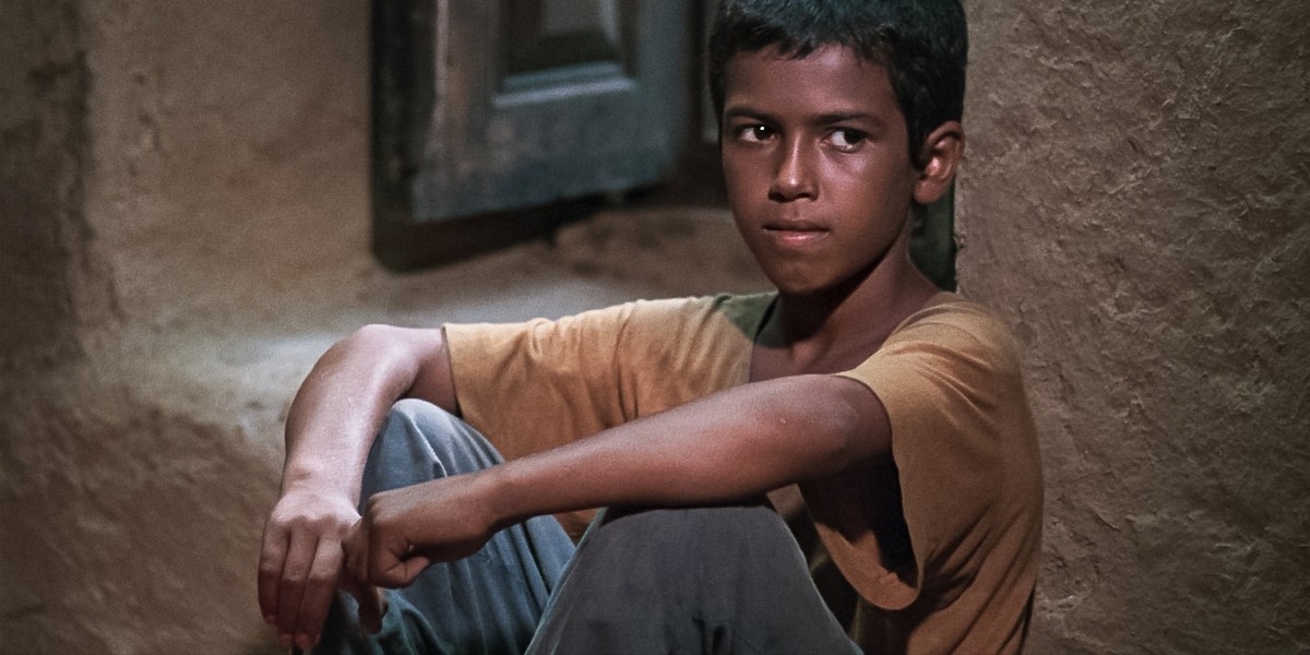 Bashu, le petit étranger